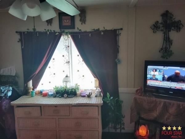 1977 SKYL  Home