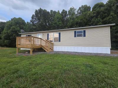Photo 3 of 5 of home located at 5125 Crawley Dale St, Lot 98 Morganton, NC 28655
