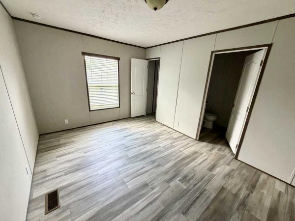 2023 Clayton Blazer Extreme Mobile Home