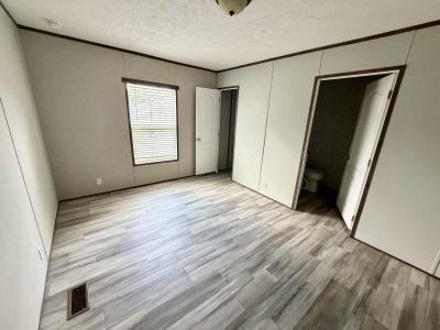 Photo 5 of 13 of home located at 354 Helen St Jacksonville, NC 28546