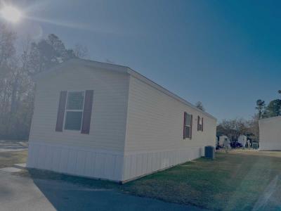 Photo 3 of 17 of home located at 376 Helen St Jacksonville, NC 28546