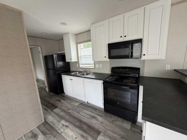 2023 Clayton Blazer Extreme 66B Mobile Home