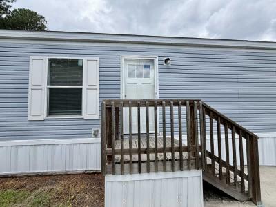Photo 2 of 19 of home located at 108 Daisy St Jacksonville, NC 28546
