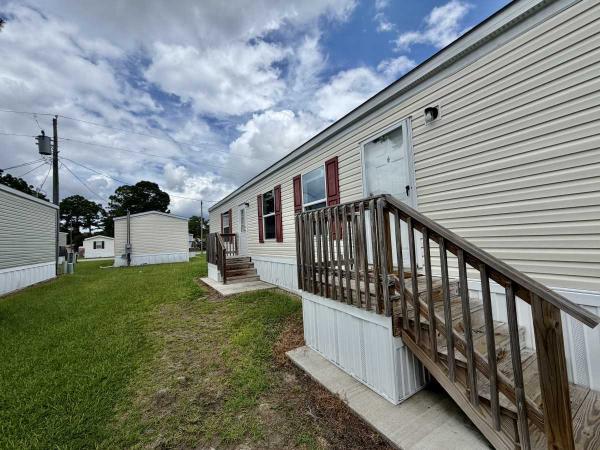 2023 Clayton Blazer Extreme Mobile Home