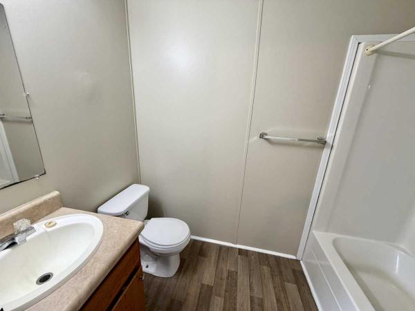 2006 Econ MH Mobile Home