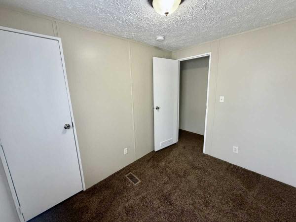 2006 Econ MH Mobile Home