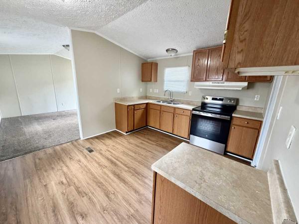 2006 Econ MH Mobile Home