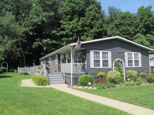 1991 Schultz Mobile Home For Sale