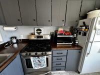 1975 PARAMOUNT Manufactured Home