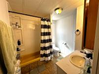 1975 PARAMOUNT Manufactured Home