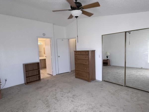 1994 FLEETWOOD SUNPOINTE Manufactured Home