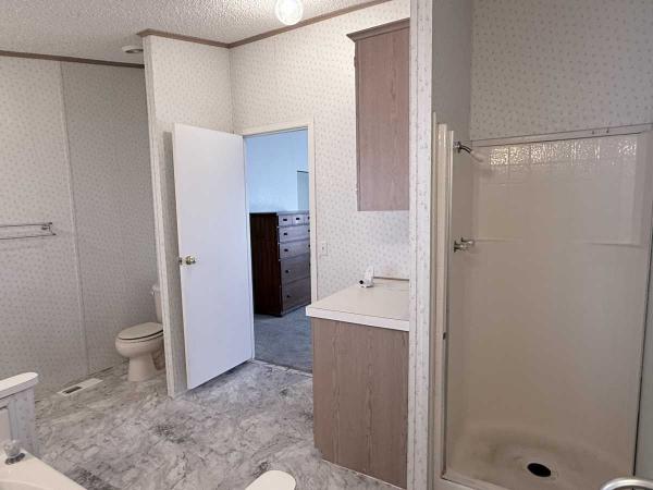 1994 FLEETWOOD SUNPOINTE Manufactured Home