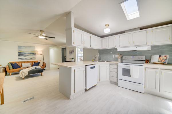 1994 MFHM Mobile Home