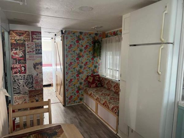 1985 Fran Manufactured Home
