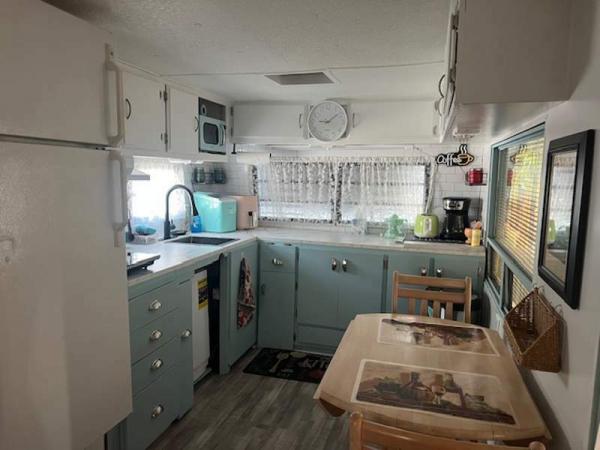 1985 Fran Manufactured Home
