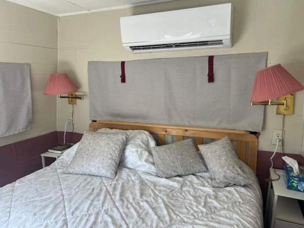 1985 Fran Manufactured Home