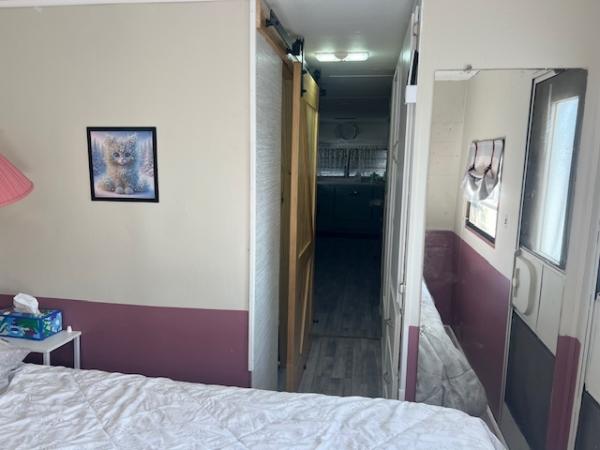 1985 Fran Manufactured Home