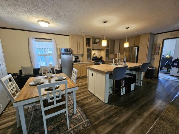 2017 CLAYTON Fusion 600 Mobile Home