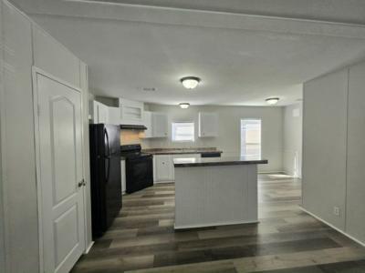 Photo 4 of 9 of home located at 18118 N Us Highway 41, #82-A Lutz, FL 33549