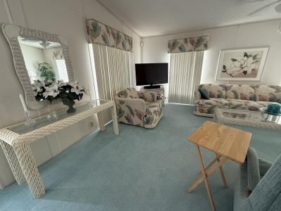 Photo 3 of 15 of home located at 638 Skylark Drive Sebring, FL 33876