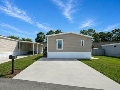 Mobile Home at 64 East Four Seasons Road Palm Beach Gardens, FL 33410
