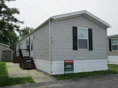 Photo 3 of 11 of home located at 23739 Matts Drive Brownstown, MI 48174
