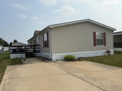 Mobile Home at 172 Pebble Creek Drive Greenwood, IN 46143