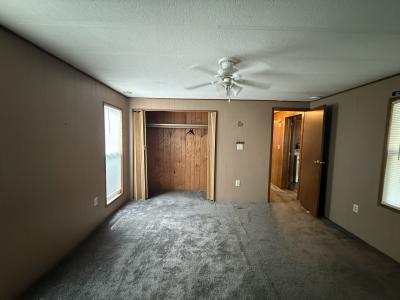 Photo 4 of 23 of home located at 5001 South Ave Lot 28 Toledo, OH 43615