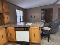 1985 New Haven 670 Mobile Home
