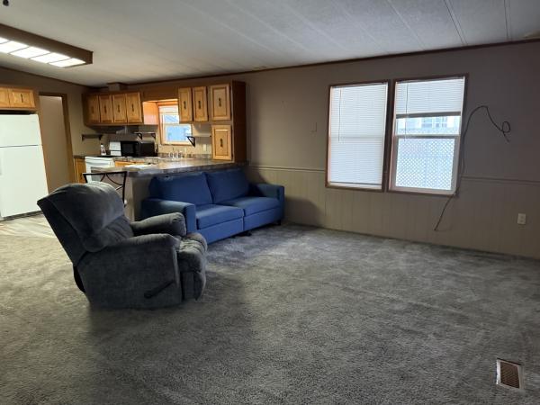 1985 New Haven 670 Mobile Home