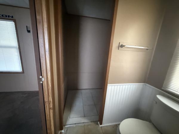 1985 New Haven 670 Mobile Home
