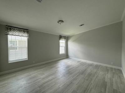 Photo 5 of 12 of home located at 4023 68th Street N # 809 Riviera Beach, FL 33404