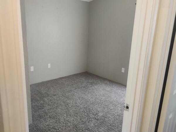 2016 Elliott Mobile Homes Solitaire Mobile Home