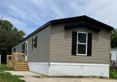 Mobile Home at 440 Brookside Manor Goshen, IN 46526