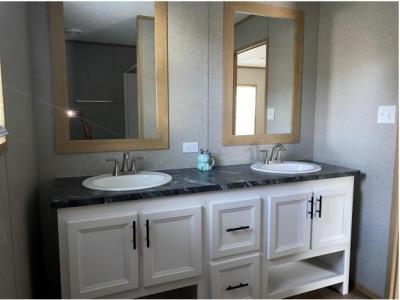 Photo 4 of 8 of home located at 11121 Veterans Memorial Hwy #31 Douglasville, GA 30134