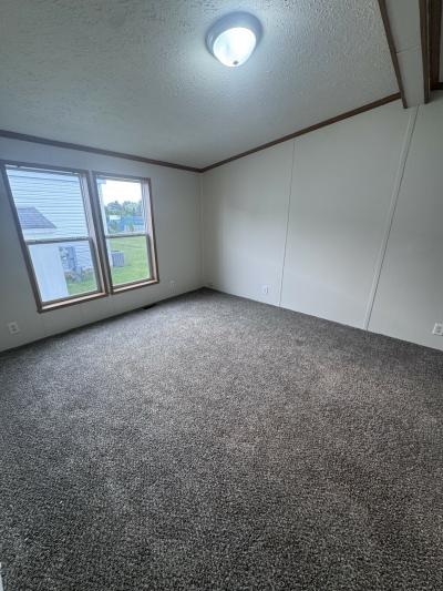 Photo 3 of 15 of home located at 17120 Scarborough Macomb, MI 48044