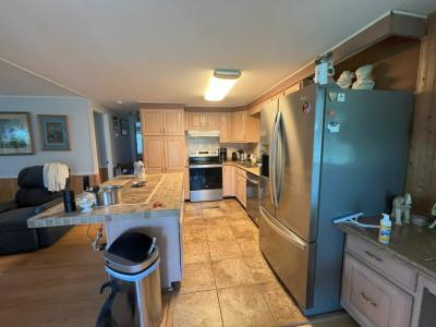 Photo 5 of 20 of home located at 144 Camellia Drive Leesburg, FL 34788