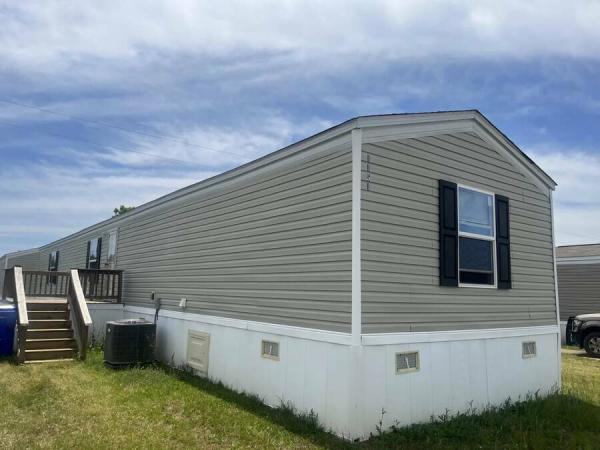 2022 47TRS16763SH225  Home