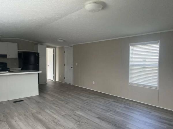 2022 47TRS16763SH225  Home
