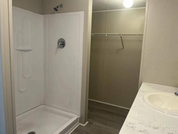 2022 47TRS16763SH225  Home