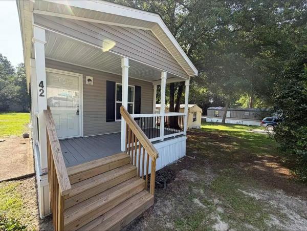 1 Clayton Mobile Home For Sale
