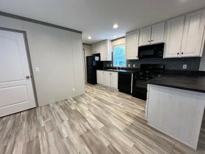 Mobile Home at 287 Dakota Court Belleville, MI 48111