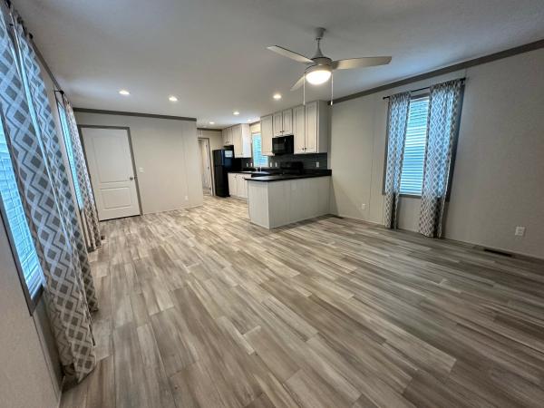 2023 CMH Pulse 6016-E711  Home