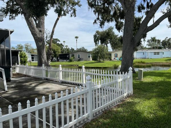 1989 Barr Manufactured Home