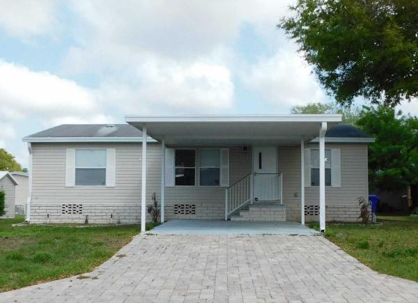 Photo 1 of 2 of home located at 1615 Gallahad Dr. Lakeland, FL 33810