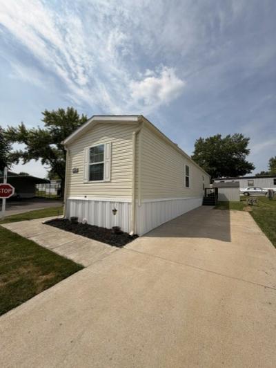 Photo 2 of 10 of home located at 225 Mainring St. Hamilton, OH 45011