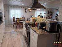 1976 SCHU  Home