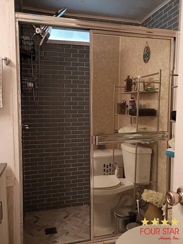 1976 SCHU  Home