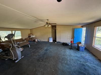 Photo 3 of 19 of home located at 138 Rice Ave Bastrop, TX 78602