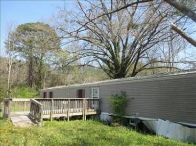Photo 2 of 13 of home located at 707 Abercrombie St Gadsden, AL 35901
